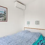 Chene Liege Apartment